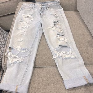 PACSUN distressed Mom Jeans. NEVER WORN!